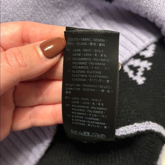 Balenciaga logo repeat sweater - Picture 2 of 8